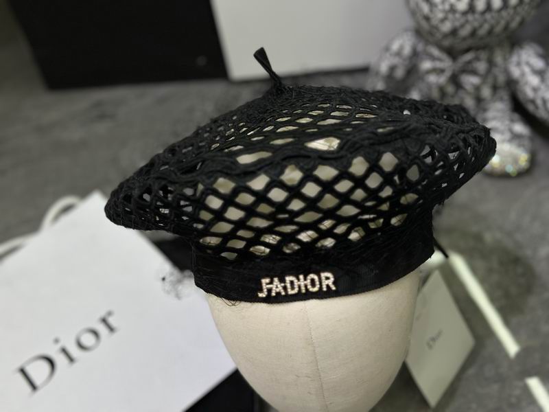 Dior beret dx39